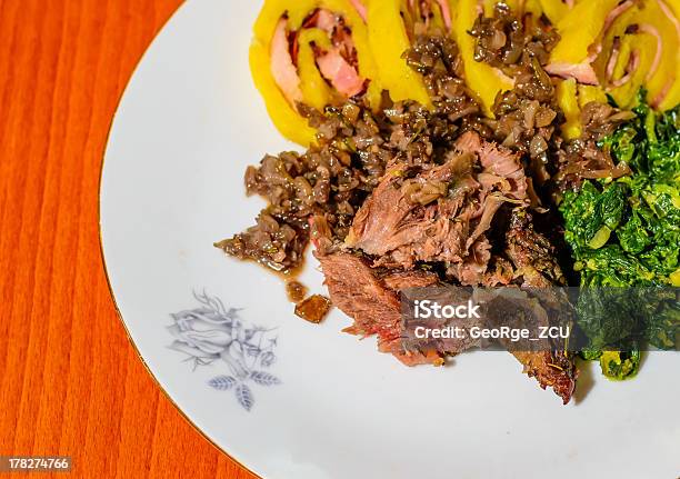 Carne Spinaci Raviolo - Fotografie stock e altre immagini di Alimentazione non salutare - Alimentazione non salutare, Alimentazione sana, Antipasto