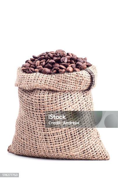 バッグコーヒー穀物 - エスプレッソのストックフォトや画像を多数ご用意 - エスプレッソ, カップ, カフェ