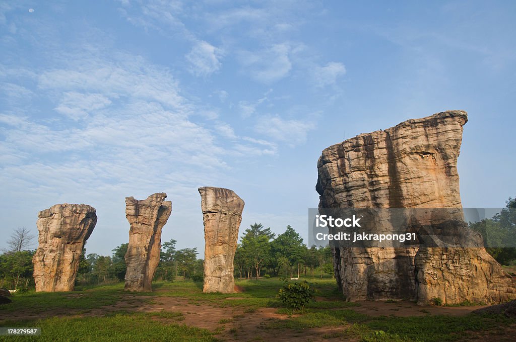 Mor Hin Khao Chaiyaphum Stonehenge de Tailandia - Foto de stock de Acontecimiento libre de derechos