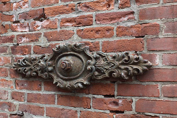istock Vintage iron ornament on brick building 178280821