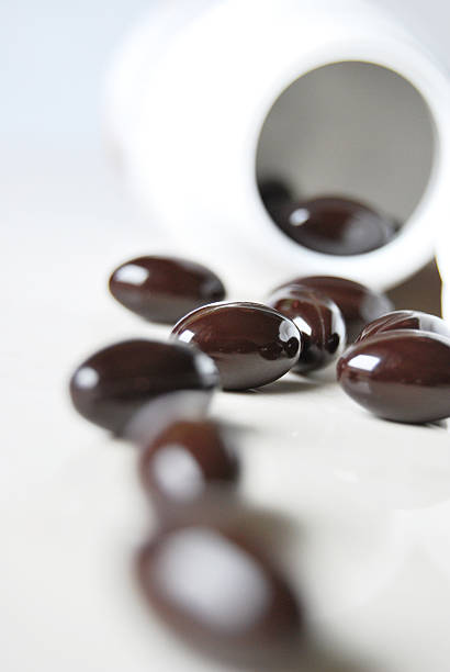 istock Bottle of plant pills 178282305