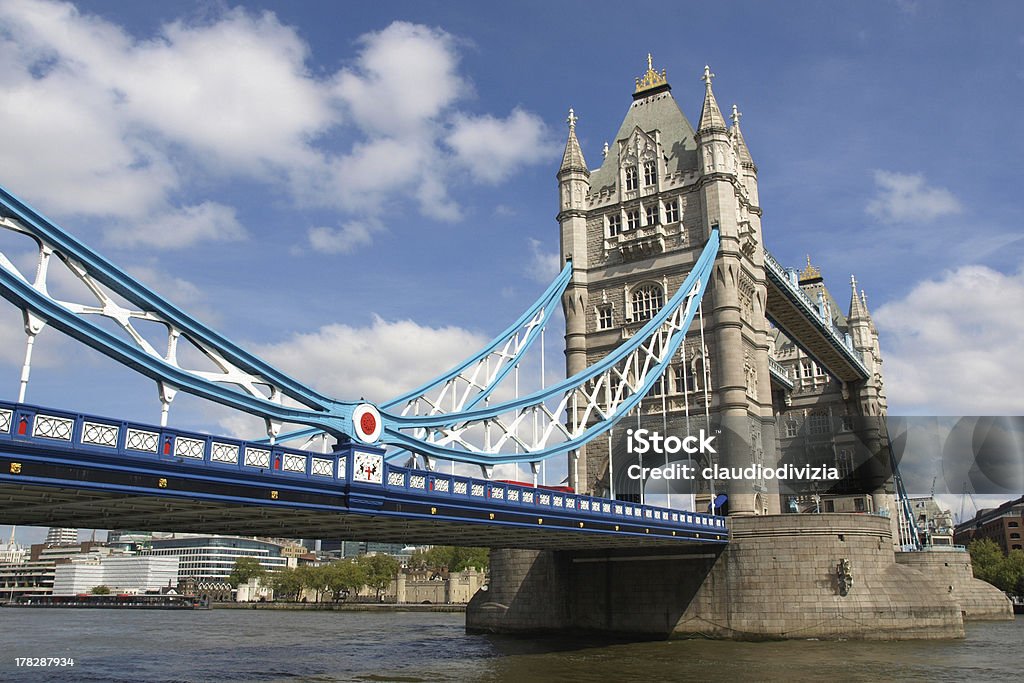 Tower Bridge, Londres - Foto de stock de Arquitetura royalty-free