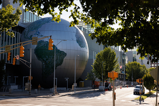 North Carolina Museum of Natural Sciences looks like a big globe. It is the second-largest globe on the planet