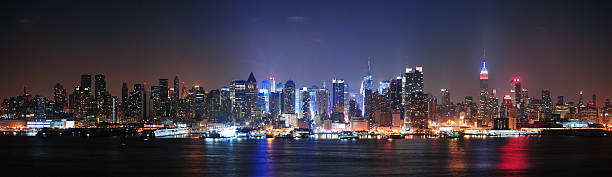 istock New York City Manhattan midtown skyline 178297621