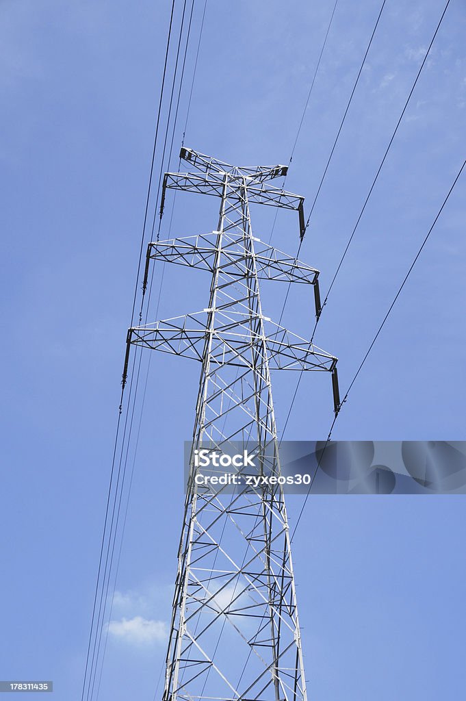 Electricity Pylon - Lizenzfrei Achtung Hochspannung Stock-Foto