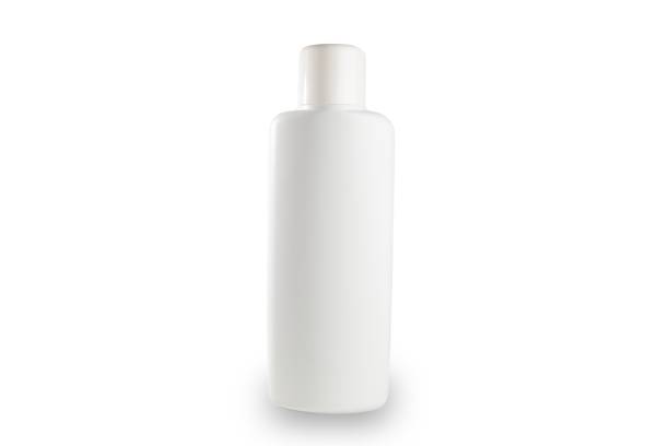 istock Plastic Shampoo Bottle With Flip-Top Lid. MockUp no background 1783229691