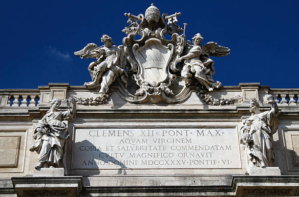 istock Fontana di Trevi, Rome, Italy 178330624