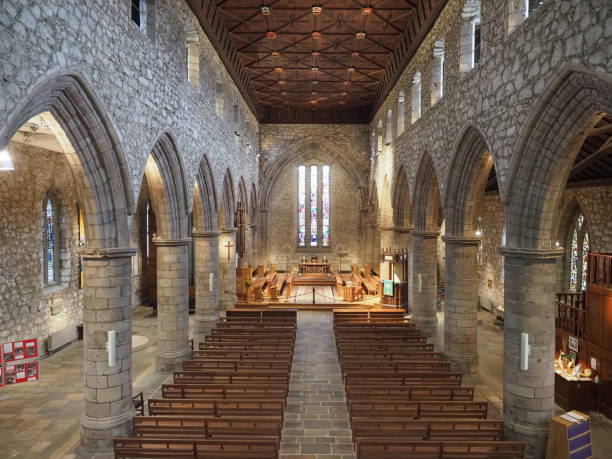 アバディーンの聖マチャール大聖堂の内部 - st machars cathedral ストックフォトと画像
