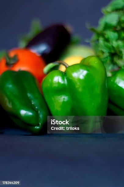 Verduras Frescas Foto de stock y más banco de imágenes de Agua - Agua, Alimento, Azul