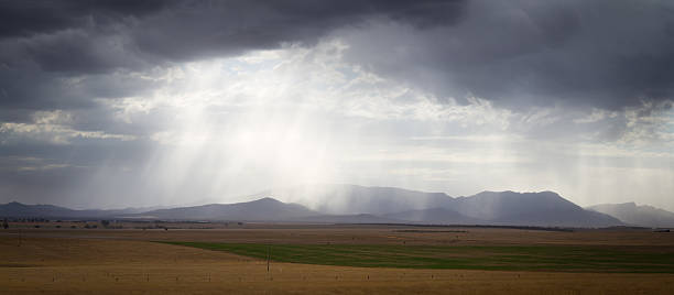 cloudburst - nature rain crop europe foto e immagini stock