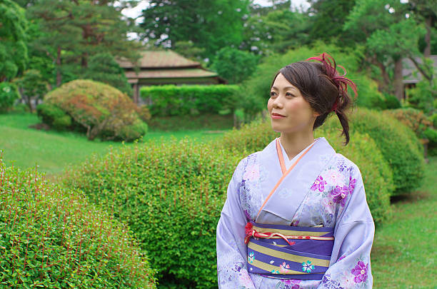 istock Young woman wearing a kimono 178359991