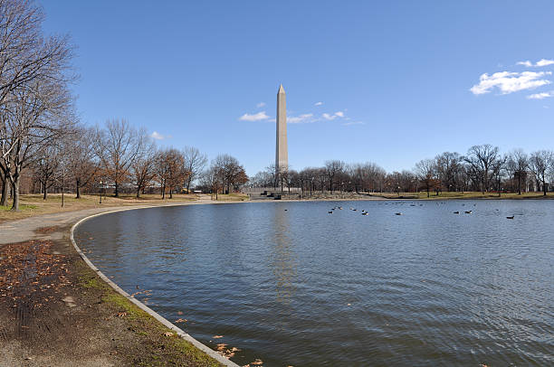 istock Washington Monument in the Winter 178363022