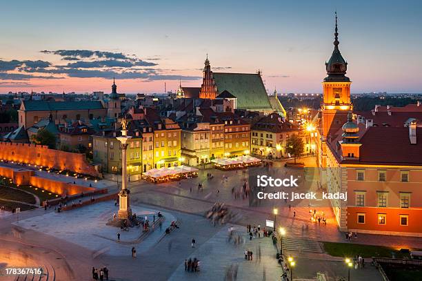 Night Panorama Of Royal Castle In Warsaw Stock Photo - Download Image Now - Architectural Column, Architecture, Arranging