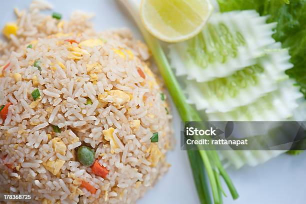 Foto de Arroz Frito e mais fotos de stock de Amarelo - Amarelo, Arroz - Alimento básico, Branco