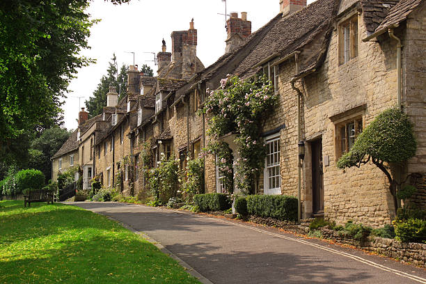 istock Burford, Oxfordshire 178369287