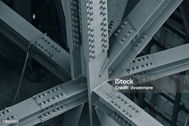 Bridgeframe Stockfoto und mehr Bilder von Stahl - Stahl, Tragender Balken, Baugewerbe