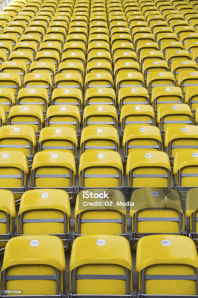 Gelb leeren Stadion Sitzplätze - Lizenzfrei Abstrakt Stock-Foto