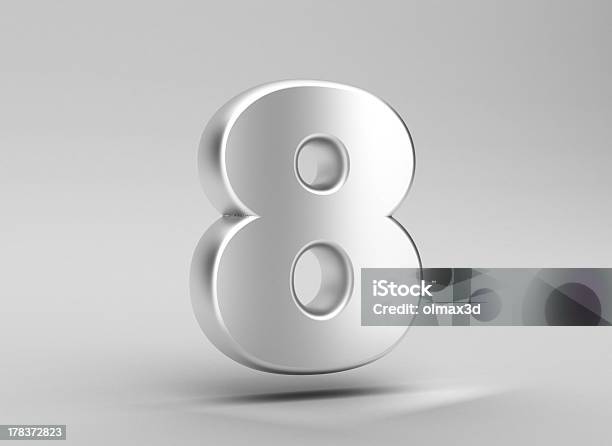 Número 8 Aluminio Hierro Sobre Fondo Gris Foto de stock y más banco de imágenes de Tridimensional - Tridimensional, Número 8, Acero