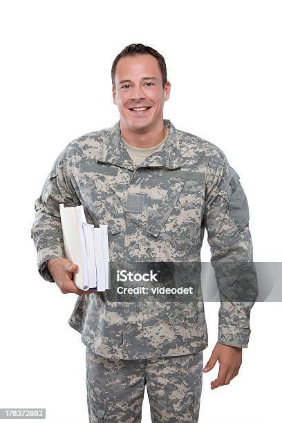 ミリタリー男性学校の書籍 - 空軍のストックフォトや画像を多数ご用意 - 空軍, 習う, 軍事