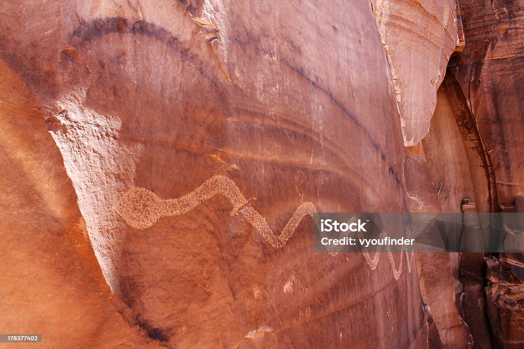 Solsticio de serpiente - Foto de stock de Arqueología libre de derechos