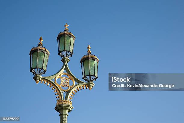 Lamppost Вестминстерский Мост London — стоковые фотографии и другие картинки Англия - Англия, Без людей, Великобритания