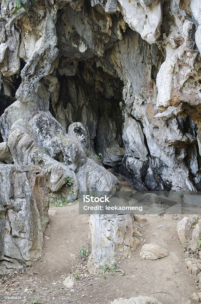 cave - Photo de Angleterre libre de droits