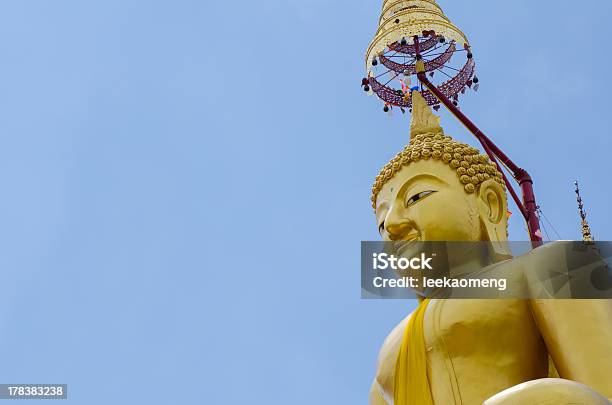 Photo libre de droit de Statue De Bouddha Thaïlande banque d'images et plus d'images libres de droit de Abstrait - Abstrait, Antique, Architecture