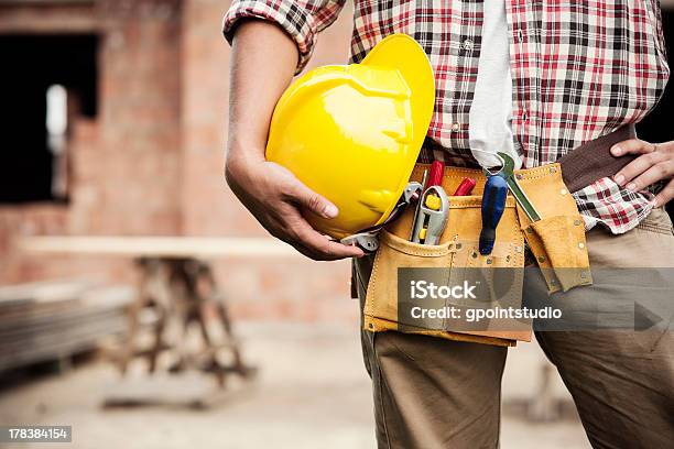 建設作業員 - 修理するのストックフォトや画像を多数ご用意 - 修理する, 建設作業員, 住宅