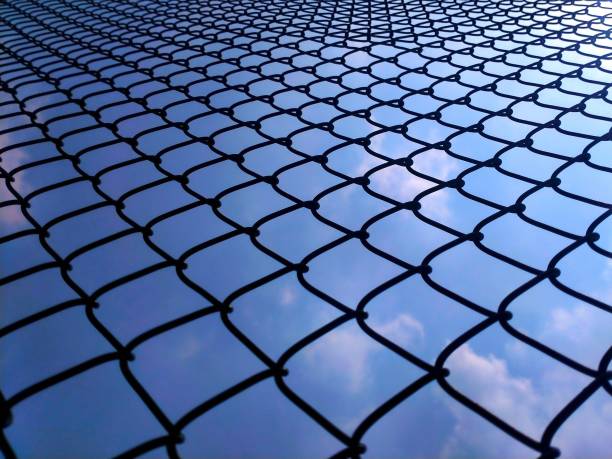 Woven wire mesh for two-area fence