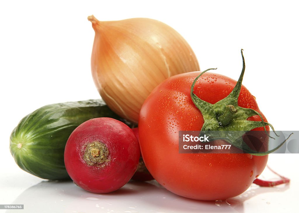 Свежие овощи на здоровых подачи - Стоковые фото Vegetative Стадия роялти-фри