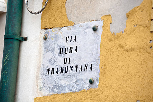 istock via tramontana walls 178387075