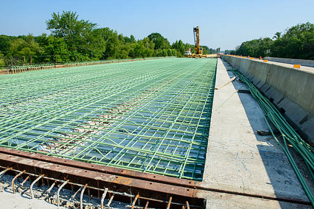 istock Edge view of road bridge under construction 178388503