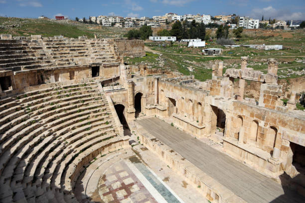 istock Southern Theatre in Jarash 1783933791
