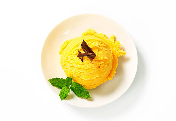 istock Scoop of yellow ice cream 178396212