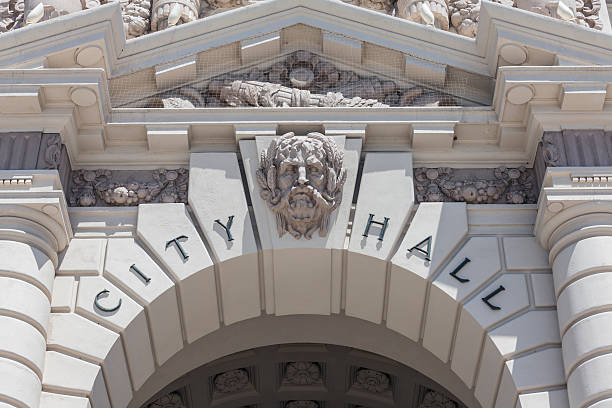пасадена ратуша знак отделкой - city government town hall government building стоковые фото и изображения