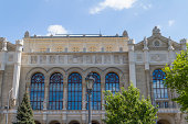 blick-auf-wahrzeichen-in-budapest.jpg?b=1&s=170x170&k=20&c=e0oloqvZGfi9g0JnX5VEDoDCrE9fxKafZztoSkr4cJs=