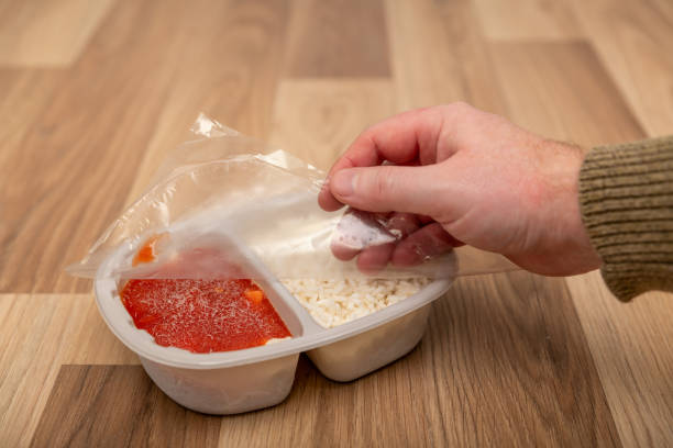 istock Peel Back Film Lid on a ready meal 1784103510