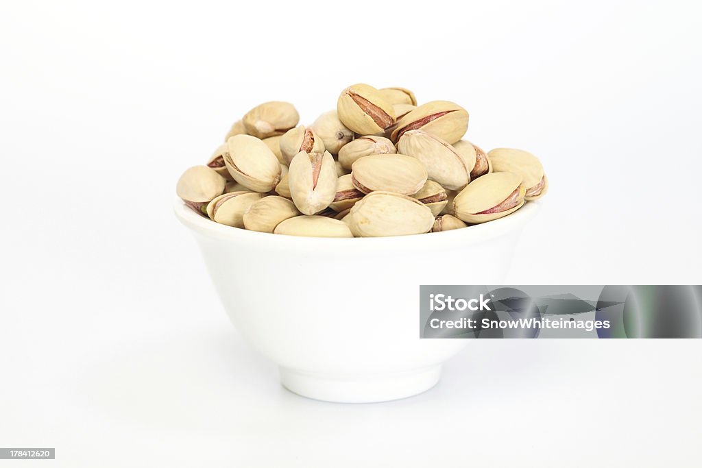 한 pistachios 흰색 - 로열티 프리 0명 스톡 사진