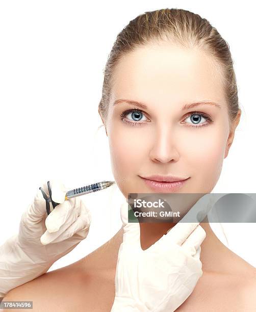 Rejuvenationprepare を注入の美容 Productswhite 背景 - フィラー注射のストックフォトや画像を多数ご用意 - フィラー注射, 人の顔, 注射する