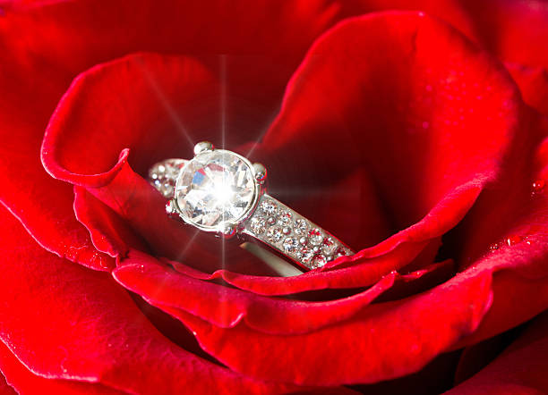 istock Golden diamond ring and rose 178418133