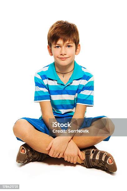 Joven Caucásico Boy Foto de stock y más banco de imágenes de Adulto - Adulto, Alegre, Blanco - Color