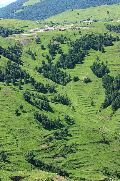 istock landscape of mountain 178423345