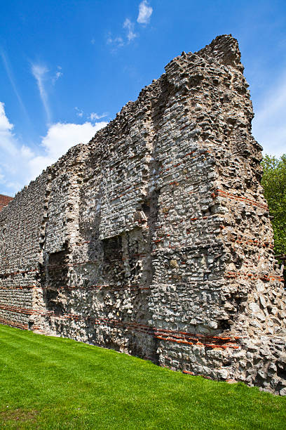 istock Remains of London Wall 178429883