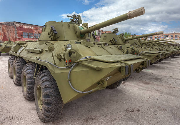 istock Self-propelled gun NONA-SVK 178446012