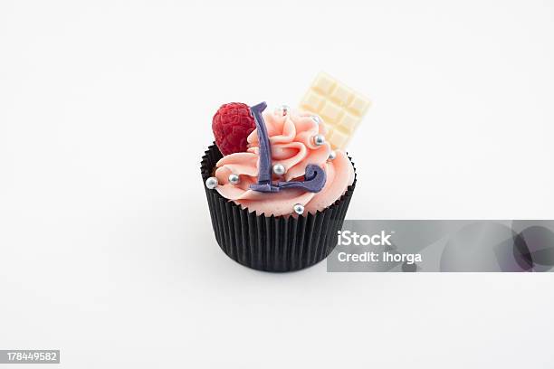 Cupcake - Fotografie stock e altre immagini di Accessibilità - Accessibilità, Alfabeto, Bianco