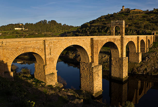 istock Roman Bridge of Alcantara 178450587
