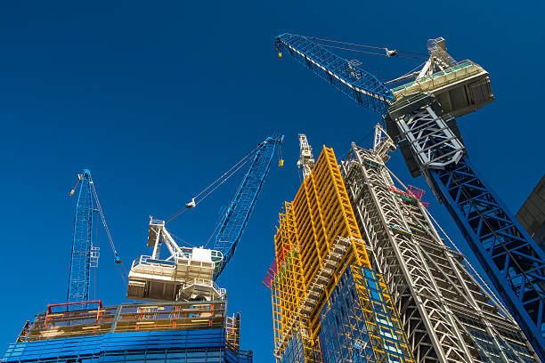 budowa żurawi; - blue construction construction site crane zdjęcia i obrazy z banku zdjęć