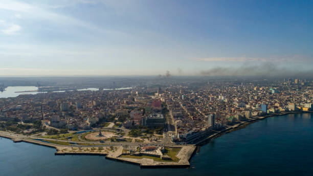 istock Havana, Cuba urban skyline 1784530367