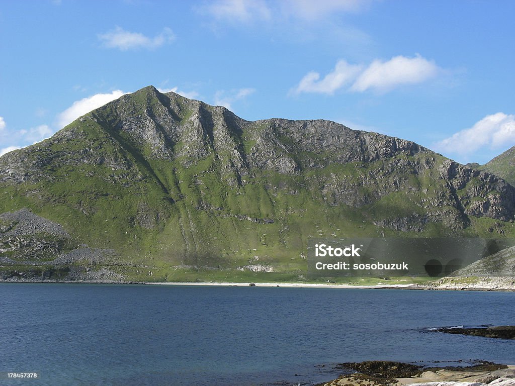 Paesaggio delle Isole Lofoten - Foto stock royalty-free di Acqua