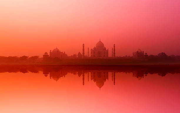 istock Taj Mahal India 178458860
